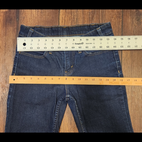 VTG 70s Style Flare Levi's Jeans - Picture 13 of 16